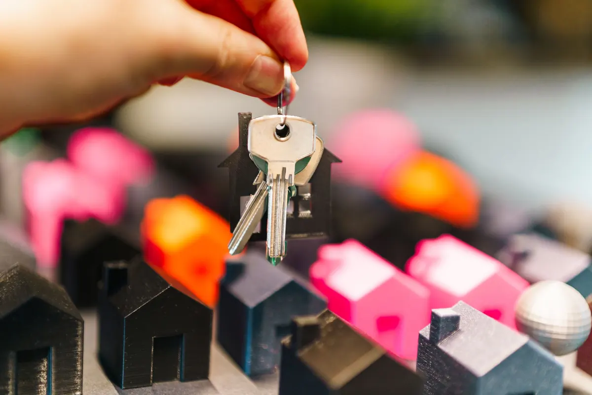 Common Mistakes That Leak Your Home Address Online